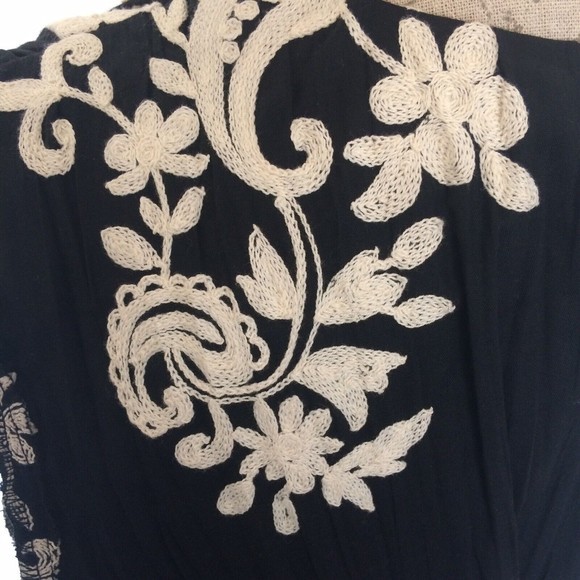 Westport Floral Dress Size Medium Black Beige  Embroidered Sleevesless Bohemian - Picture 6 of 12